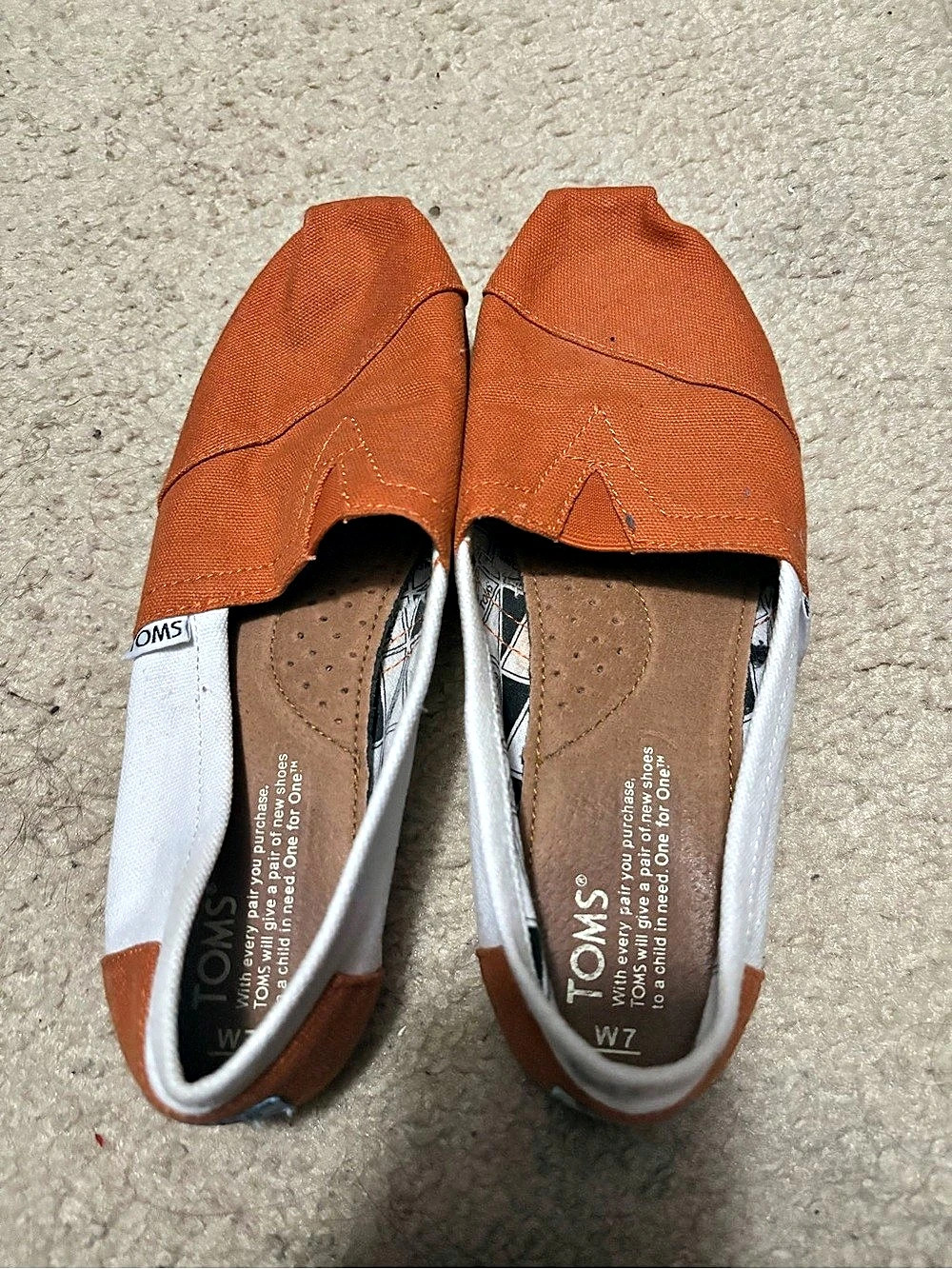 TOMS Canvas Slip-On Flats Tan & White US 7